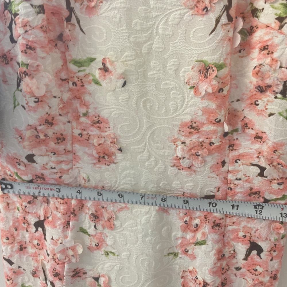 Unique garden party dress - Picture 2 of 5